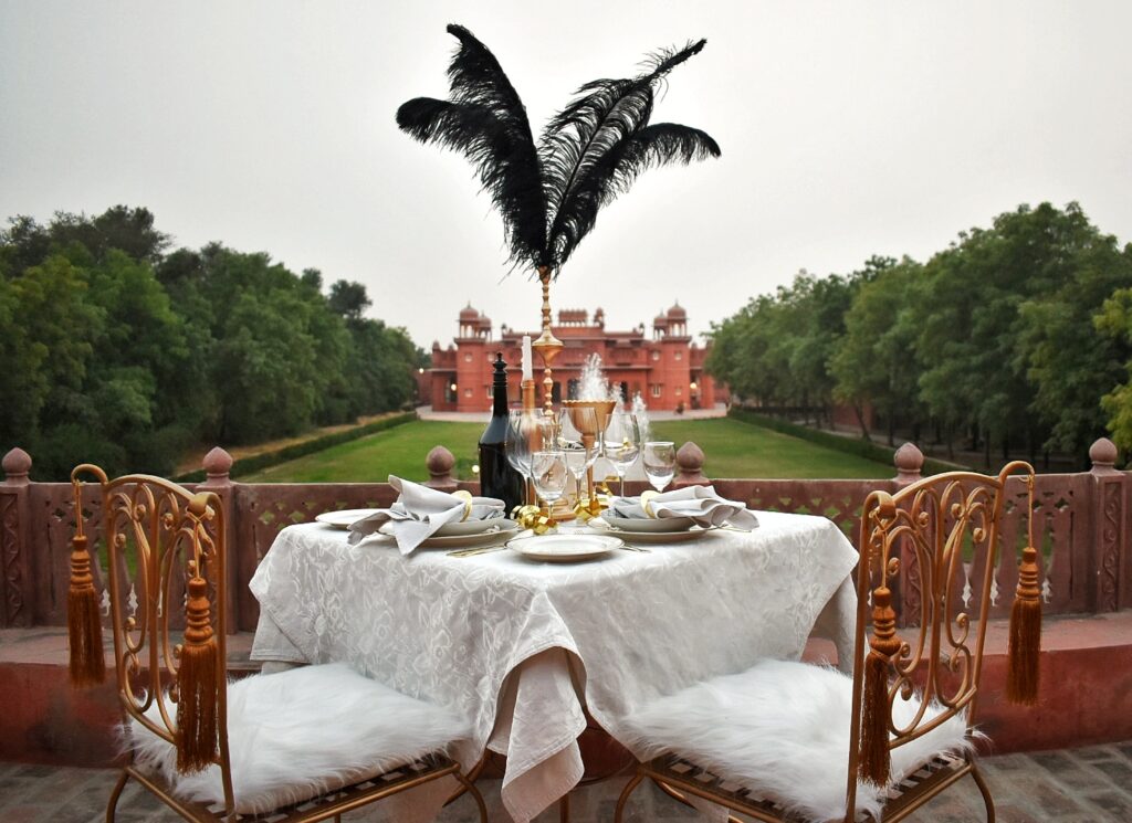Gaj Kesri Palace outdoor dining view