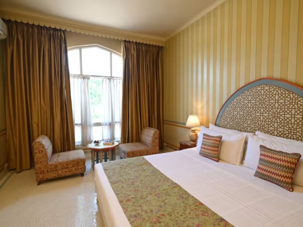 Gaj Kesri Palace Bedroom