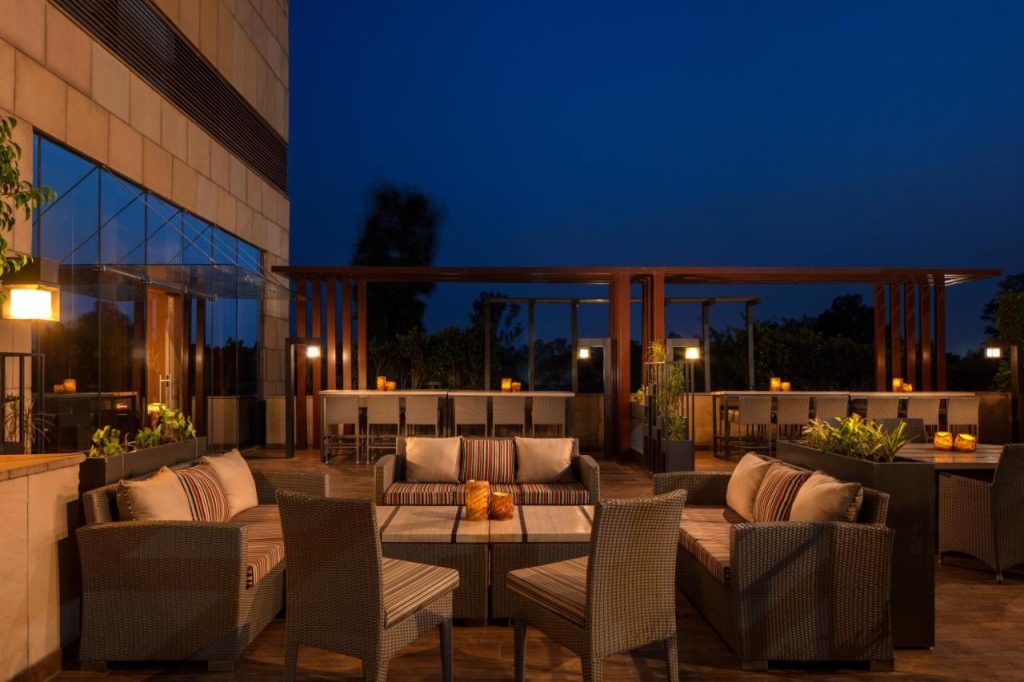 Hyatt Regency Chandigarh Outdoor Sitting area