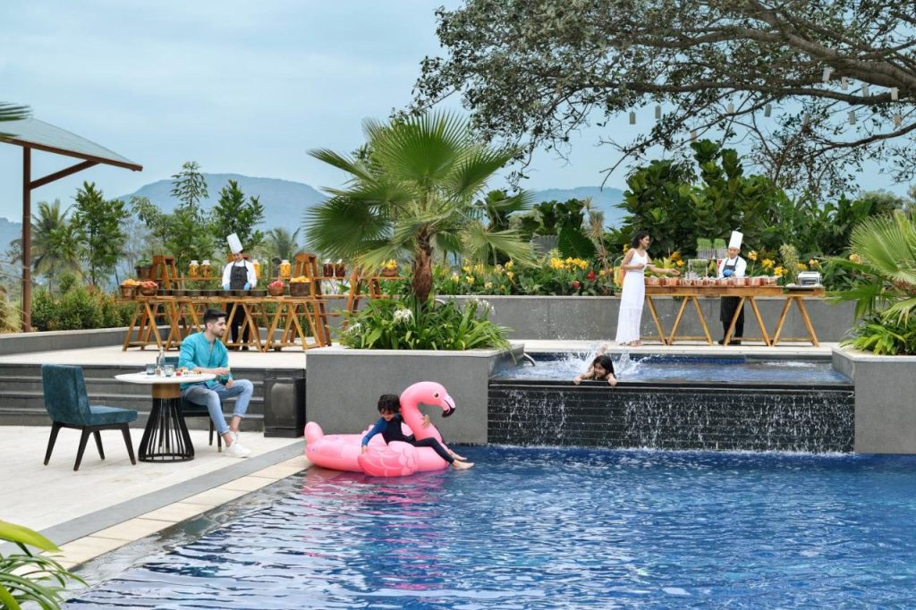 JW Marriott Hotel Bengaluru- swimming pool