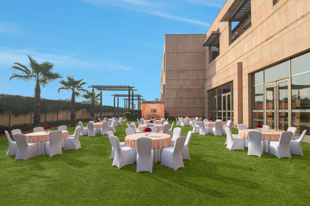 Radisson Blu Amritsar Lawn