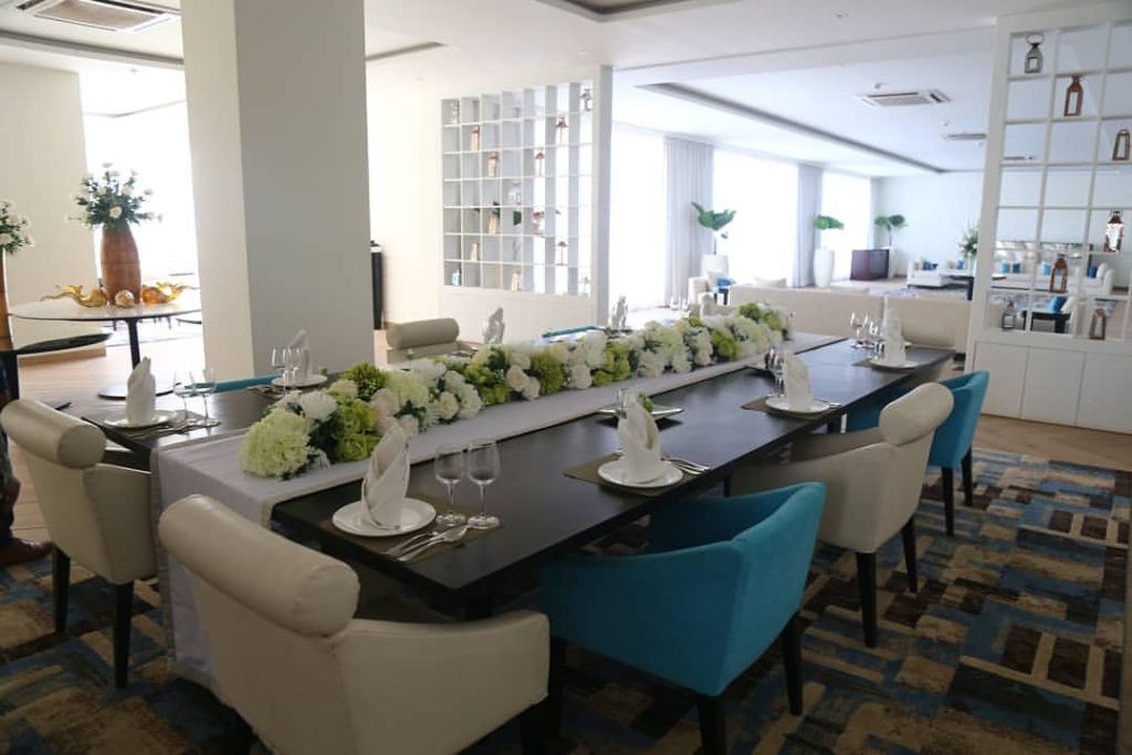 The mansion house- dining area