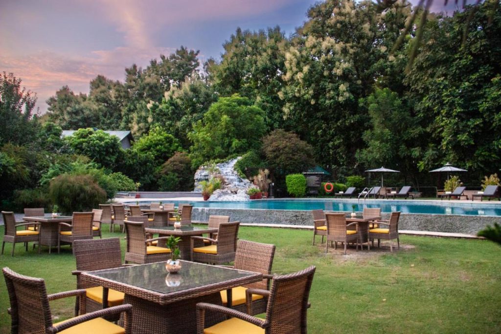 Aahana Resort Corbett Pool