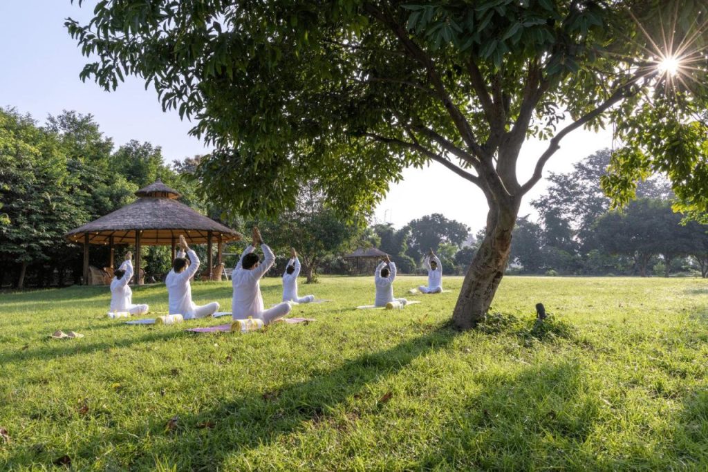 Aahana Resort Corbett Lawn