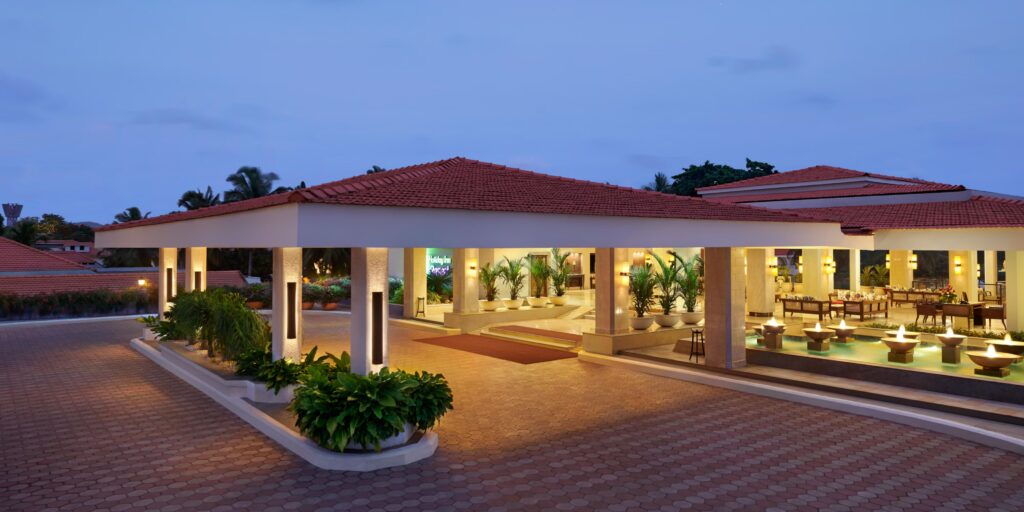 Holiday Inn Resorts View