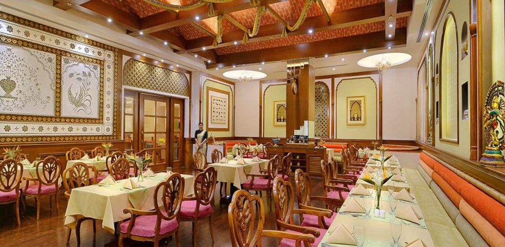 Indana Palace - Dinning