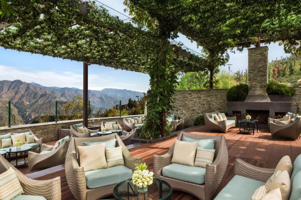 JW Marriott Mussoorie Walnut Grove Resort & Spa - sitting area