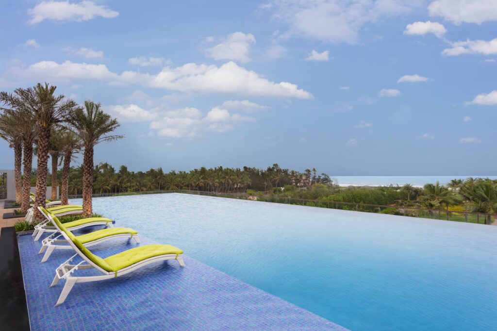 Sheraton Grand Mamallapuram Pool