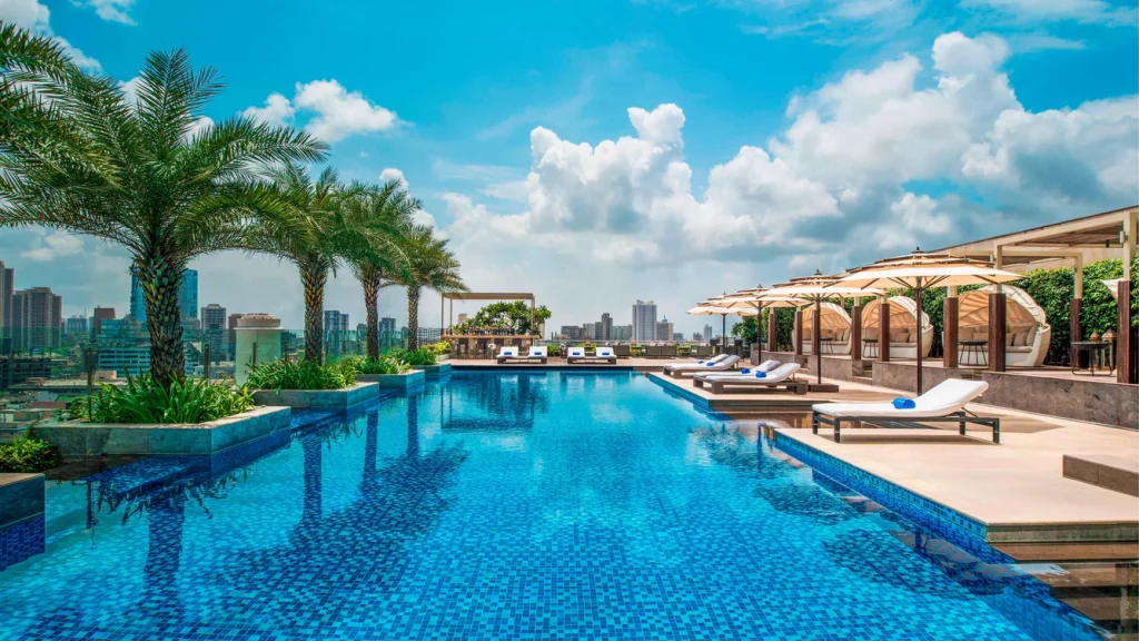 St. Regis Mumbai - Outdoor pool