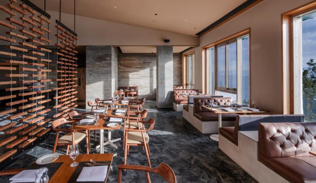 Taj Theog Resort & Spa- restaurant
