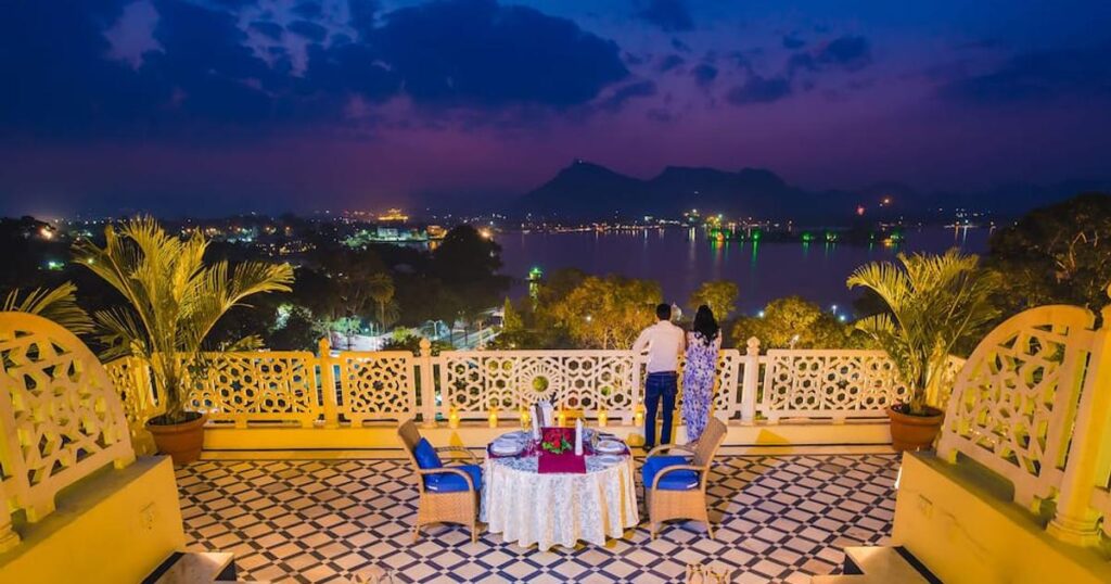 The Lalit Laxmi Vilas, Udaipur roof Dining
