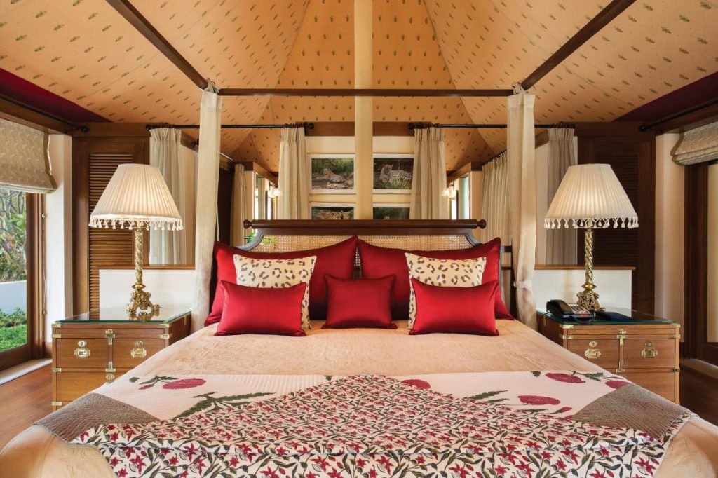 The Oberoi Sukhvilas Spa Resort Chandigarh Room