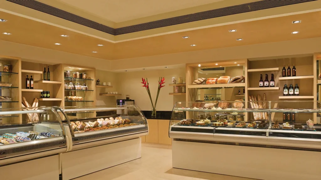 Trident Bandra Kurla - Cafe