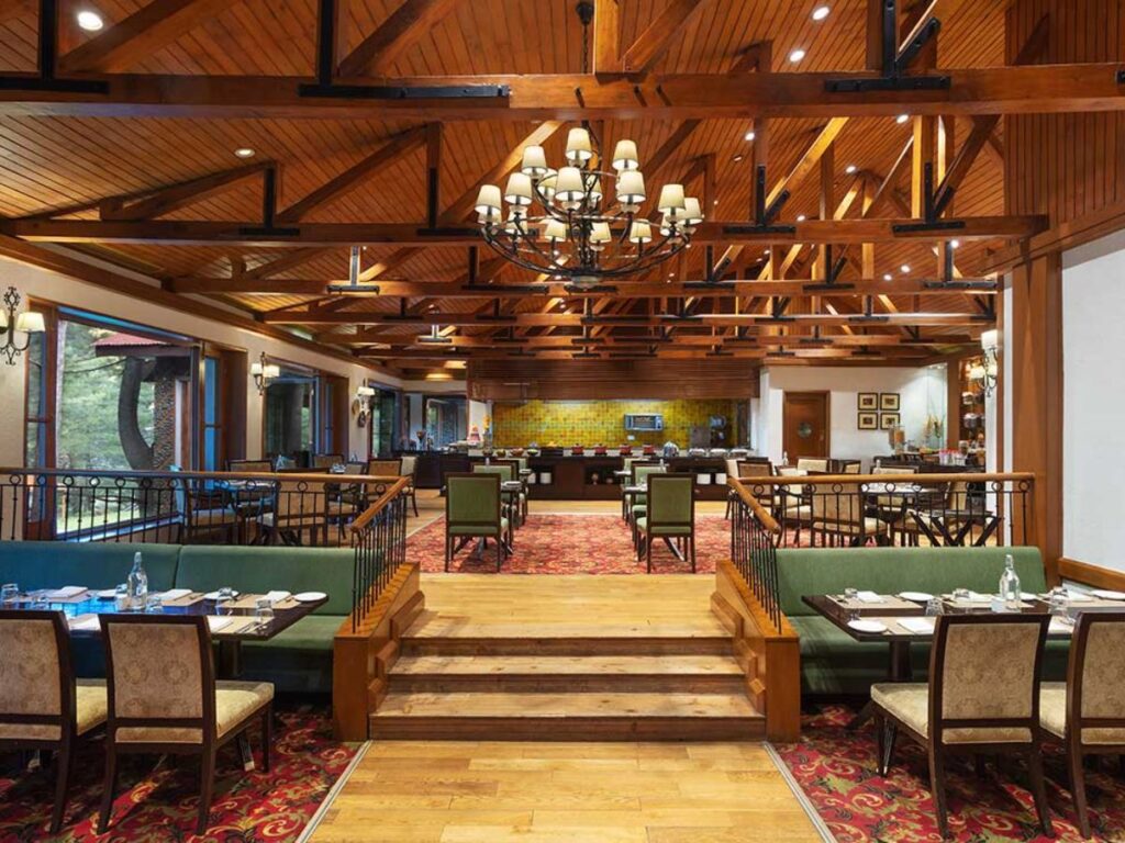 Welcomhotel Pine N Peak Kashmir View