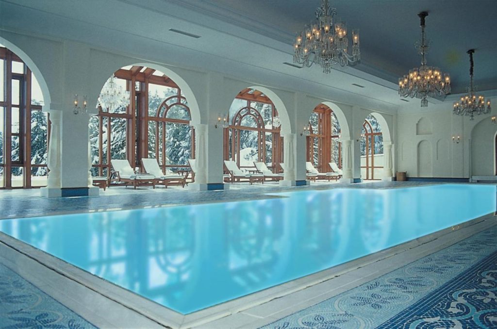 Wildflower Hall hotel, Shimla Pool View