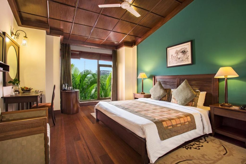 The Riverview Retreat Corbett Bedroom