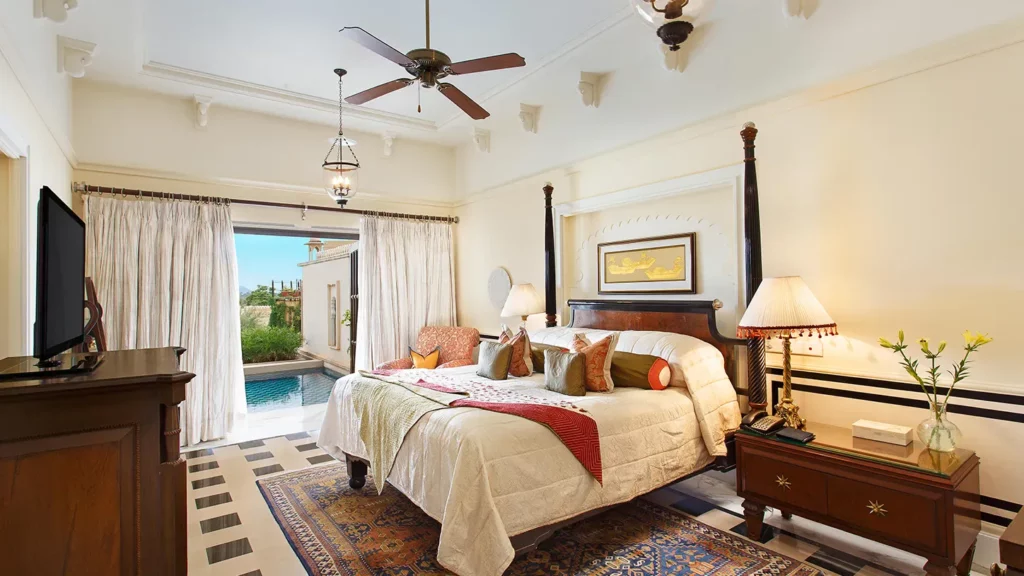 Udaivilas Luxury Suite Room