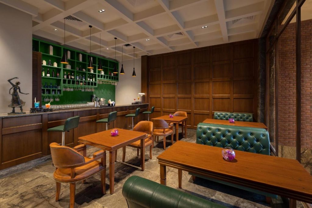 Welcomhotel by ITC Corbett Bar