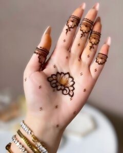 Easy mehndi design for front hand with minimal detailing