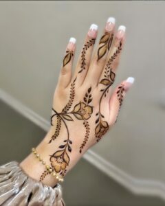 Simple floral mehndi design with light patterns