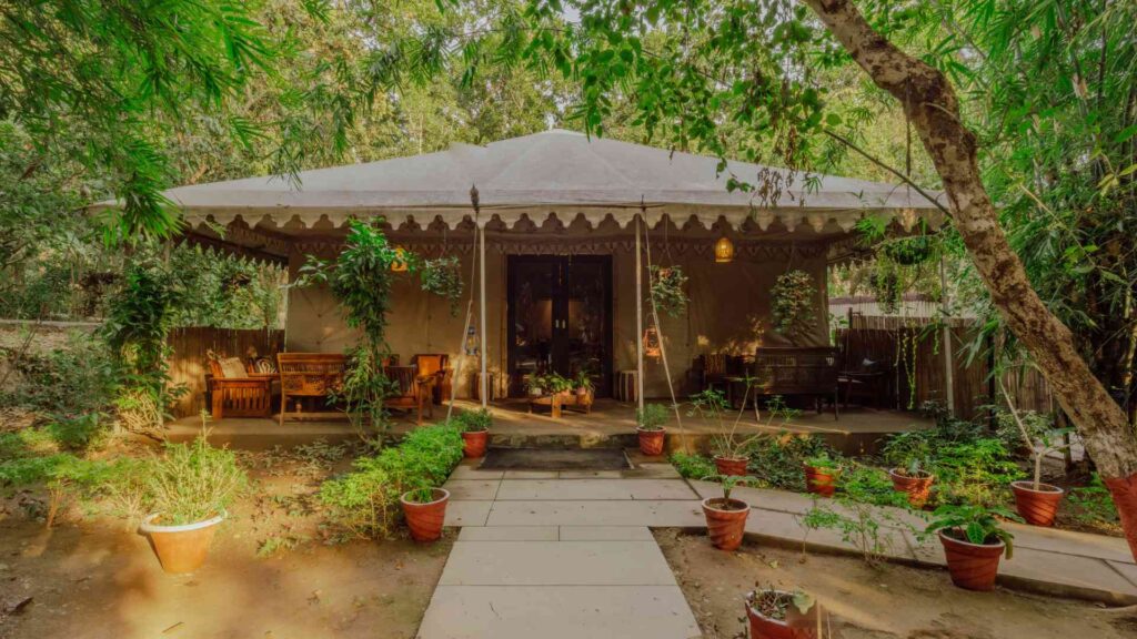 BYAAH BY Paatlidun - 10 svg+xml;charset=utf