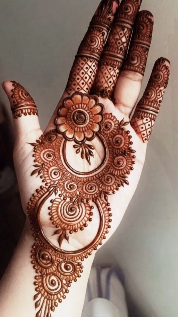 Daisy Mehndi Design Front Hand Bridesmaid Light Floral