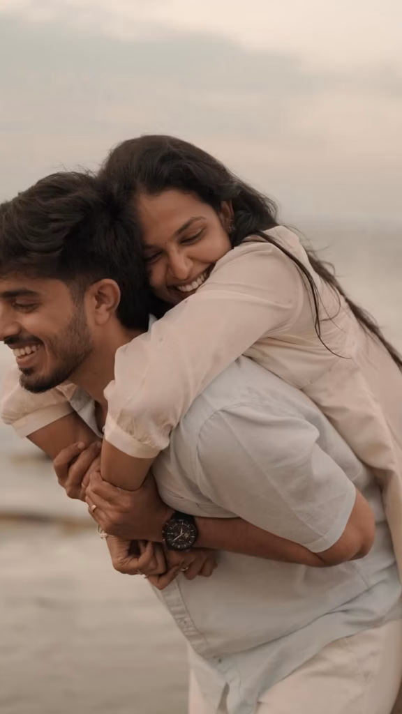 Pre Wedding Shoot Piggyback 3