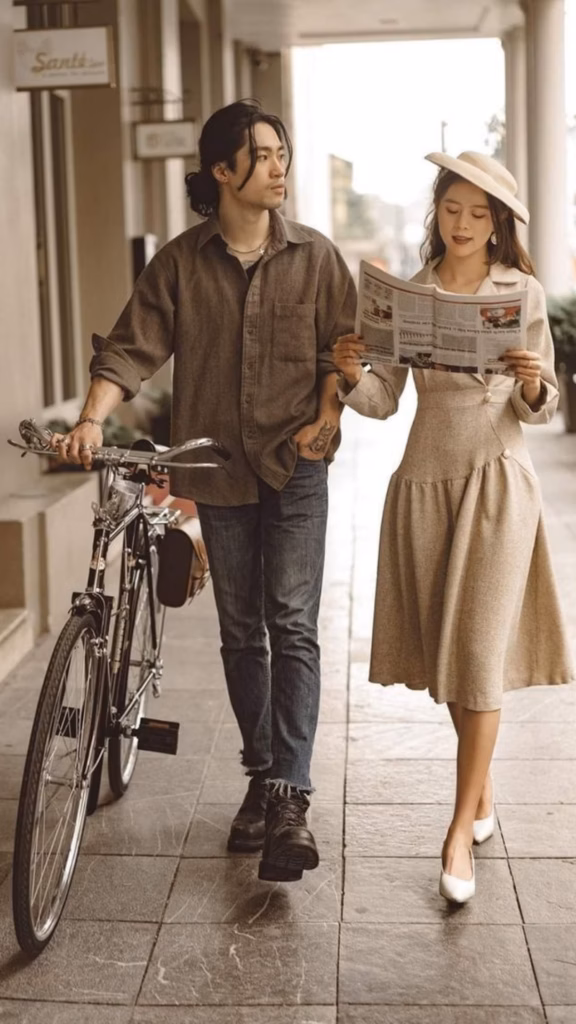 Pre Wedding Shoot Vintage Retro Theme 3