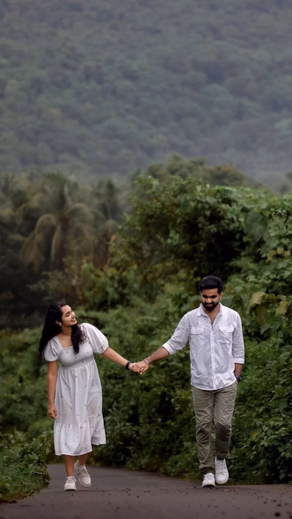 Pre Wedding Shoot Walking and Talking 3